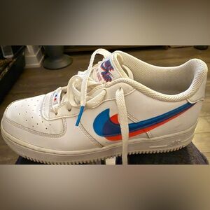 Nike 3D Glasses Air Force 1 lows in Sz 6.5 youth/ Sz 8 women’s